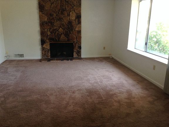 5th image of 8350 Middle River Ct
