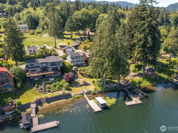 482 W Lake Samish Drive, Bellingham, WA 98229
