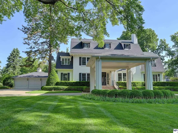 401 Fairacres Rd, Omaha, NE 68132