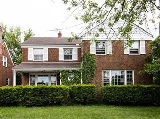 4070 Okalona Rd, South Euclid, OH 44121