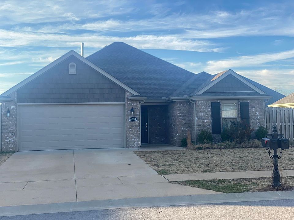 2nd image of 4531 W Barhem Dr