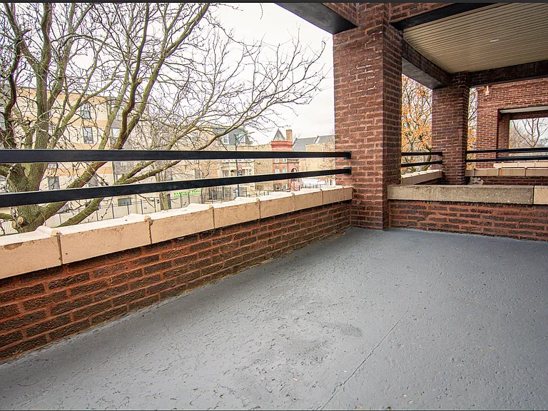 4200 W Washington Blvd — Photo 10