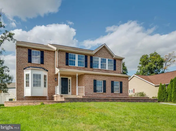 44 Bancroft St, Taneytown, MD 21787