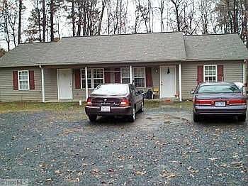 2nd image of 211 A E Balfour Ave