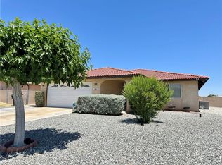14804 Crofton Ln, Helendale, CA 92342
