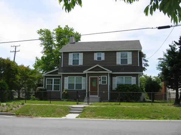 402 26th St, Virginia Beach, VA 23451