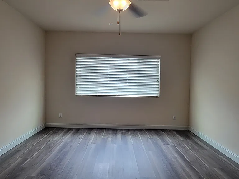 6003 Glen Rose Ave — Photo 11