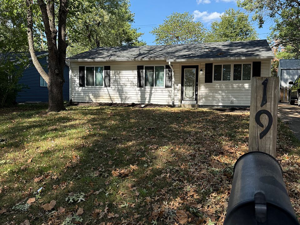 1st image of 19 Warsen Ave