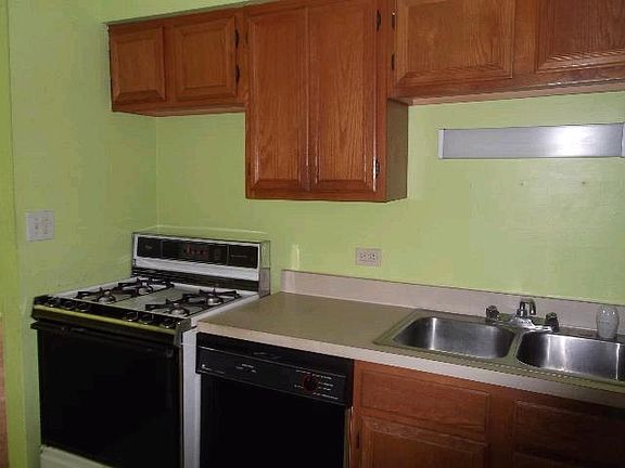 5th image of 1489 N Winslowe Dr APT 101