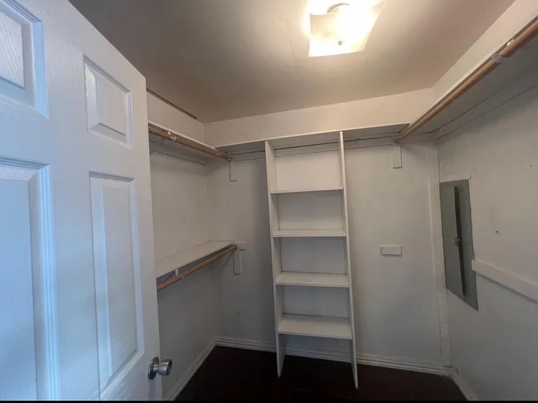 6004 Pinto Cir — Photo 25
