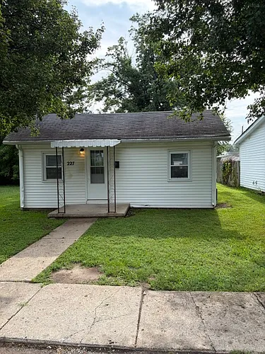 227 N Ross St Photo 1