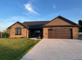 5990 Tamarack Dr, Columbia, MO 65203