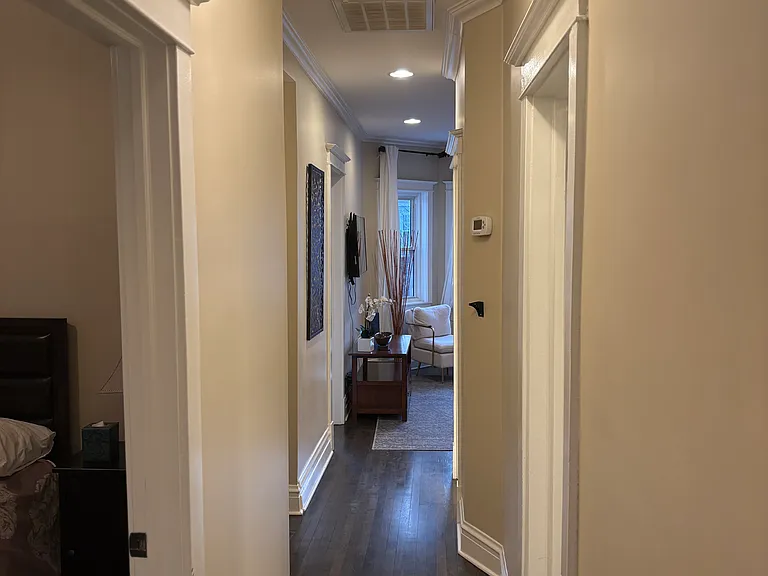 3049 N Leavitt St #2 — Photo 13