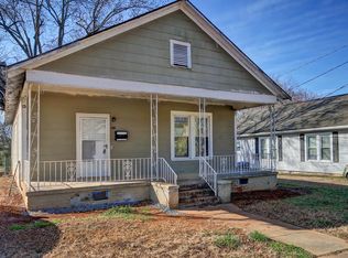 909 E Morehead St, Burlington, NC 27215