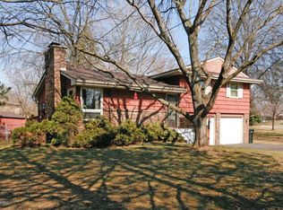 3237 Dellwood St, Kalamazoo, MI 49048