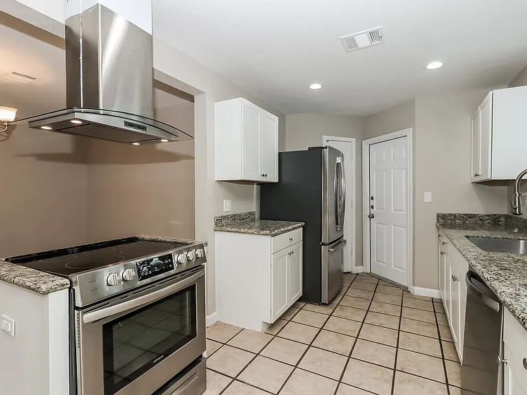 2631 Dawn Star Dr — Photo 7