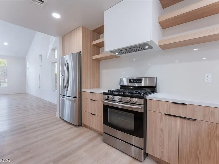2100 Desert Peak Rd — Photo 12