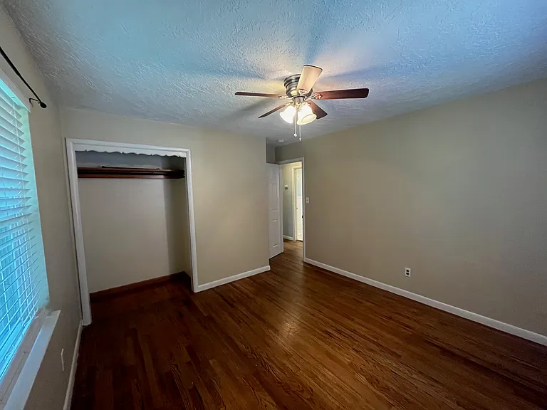 1332 W Boyd St — Photo 26