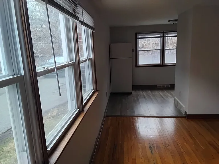 138 Polk Street — Photo 15