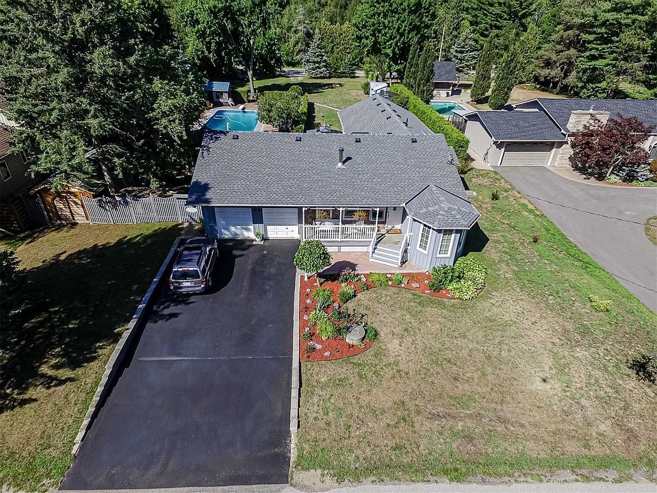 2nd image of 20 Park Rd