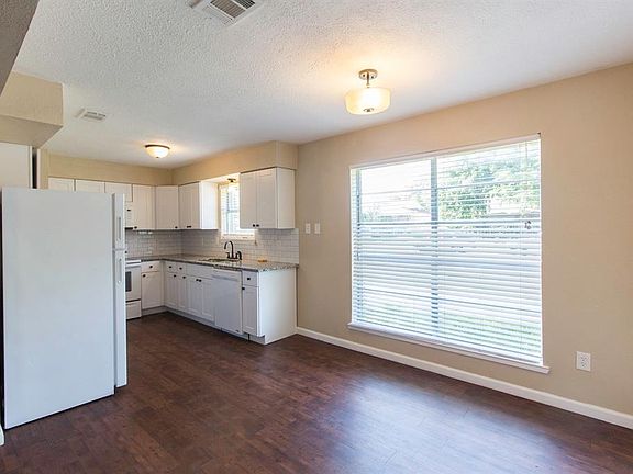 5th image of 3058 Alderon Ln