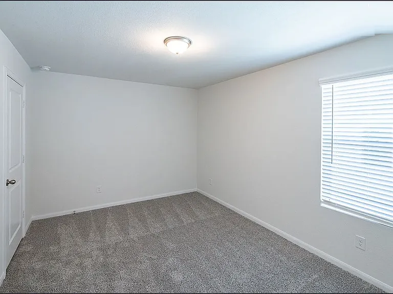 104 Greenthread Dr — Photo 21