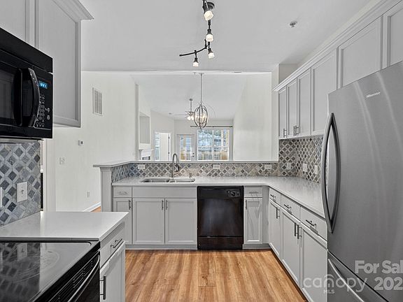 4th image of 18742 Nautical Dr APT 305