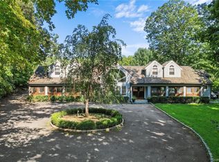 183 McLain St, Bedford Corners, NY 10549