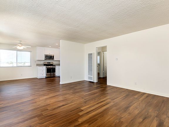 5th image of 2616 Mathews Ave APT 11