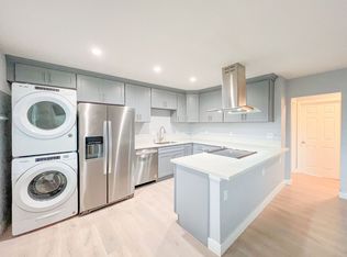 2200 E 6th St APT 7, Long Beach, CA 90814