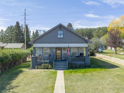 133 N 3rd St, Custer, SD, 57730