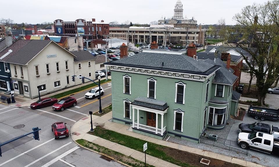 1st image of 104 N Market St #201