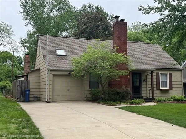 5327 Outlook St, Mission, KS 66202