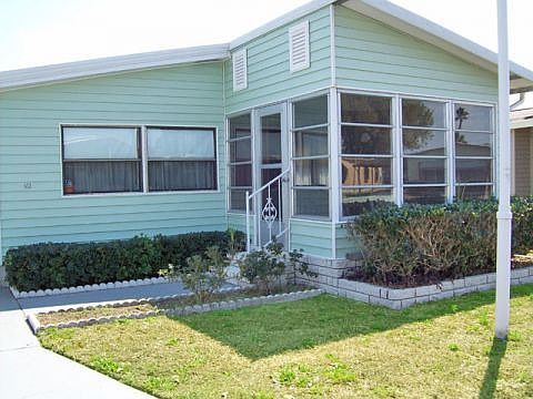 1st image of 3021 Junction Cir