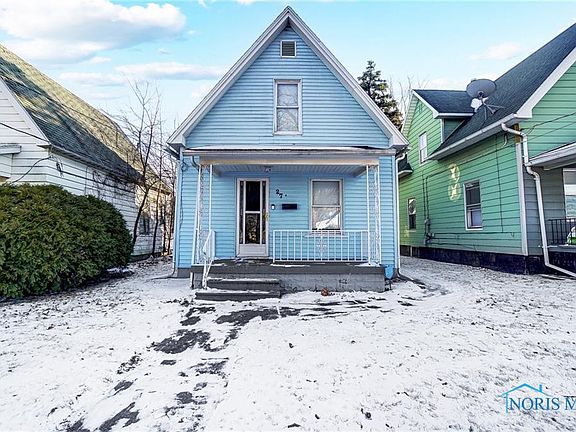 3rd image of 27 W Oakland St