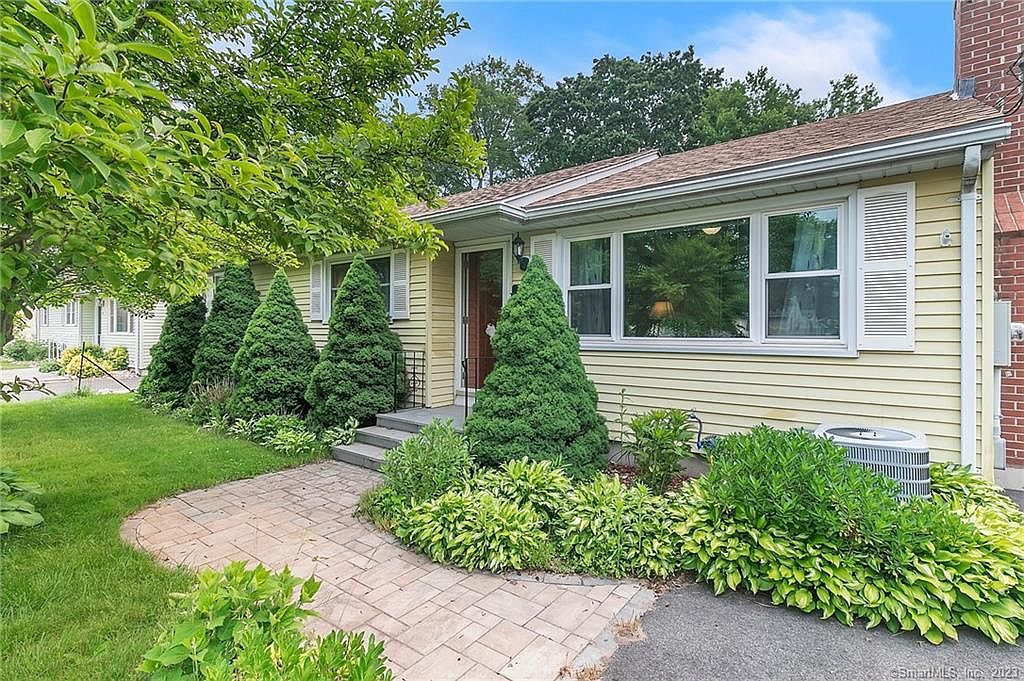 98 Brussels Ave, Wethersfield, CT 06109 Zillow