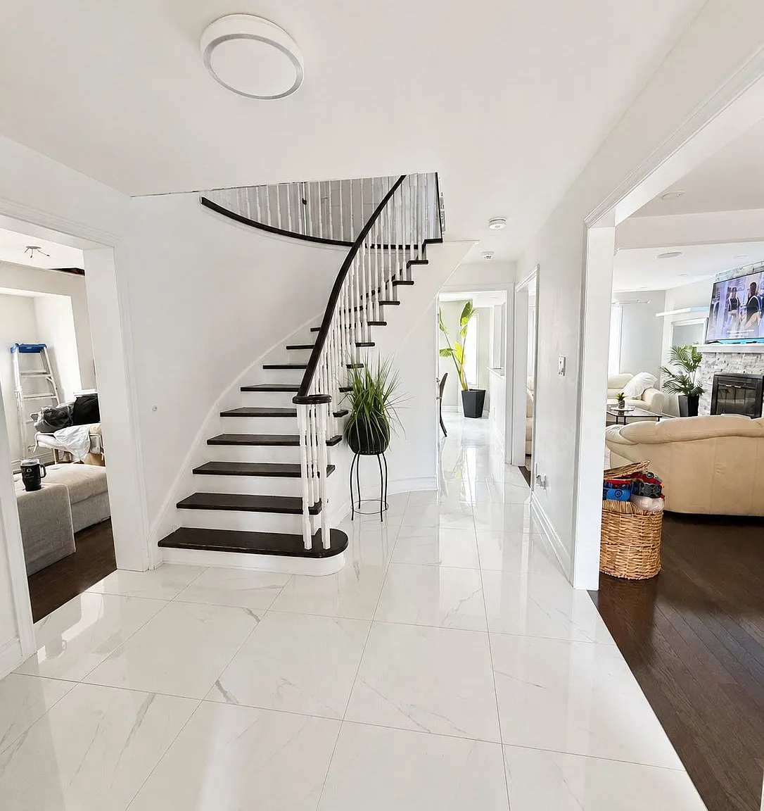 4 bed, $3,100 — Photo 2