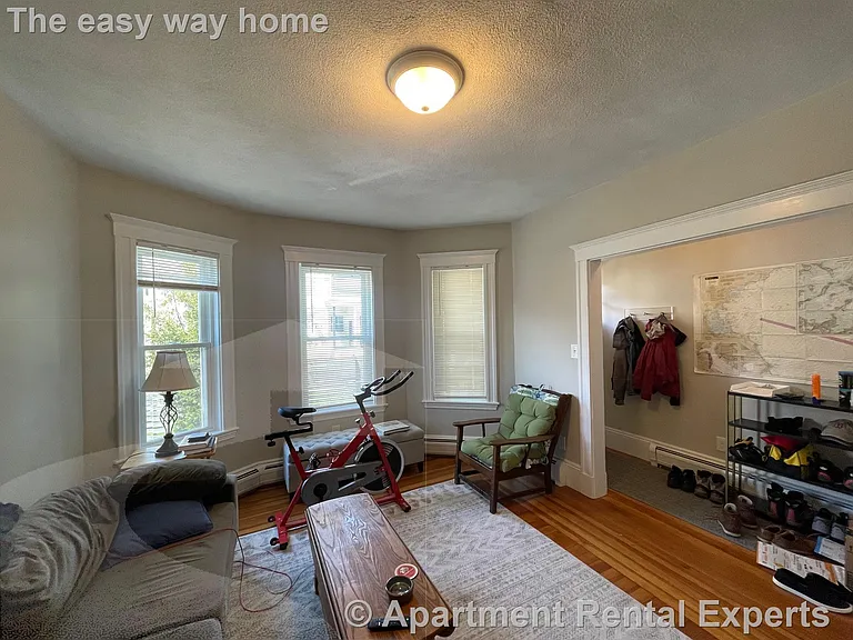 17 Belmont Sq #2 — Photo 4