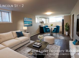 617 Lincoln St #2, Welland, ON L3B4R2