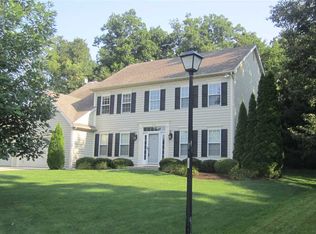 9920 White Cedar Rd, Fort Wayne, IN 46804