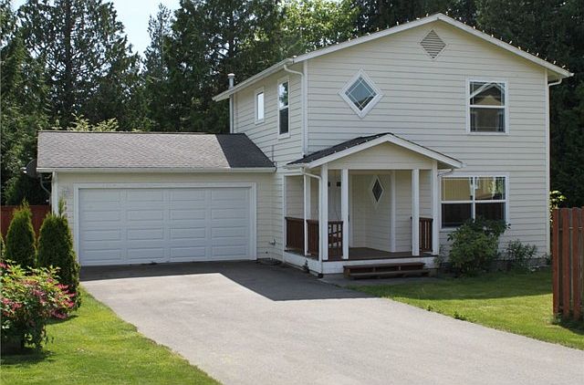 1st image of 19094 Megger Cir NE