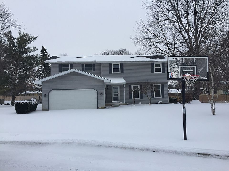 1st image of 58312 Oakwood Ct