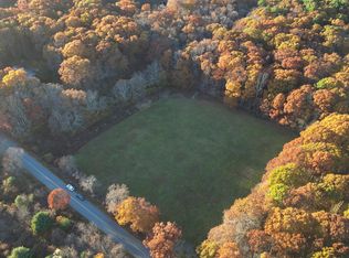 Gawron Rd, Thompson, CT 06277