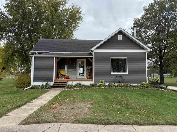 218 Pearl St, Hawkeye, IA 52147