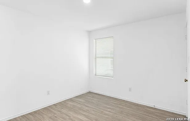 422 De Herrera — Photo 5