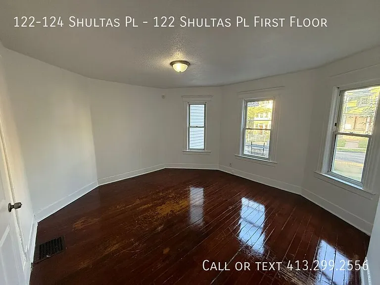 122-124 Shultas Pl #1 — Photo 10