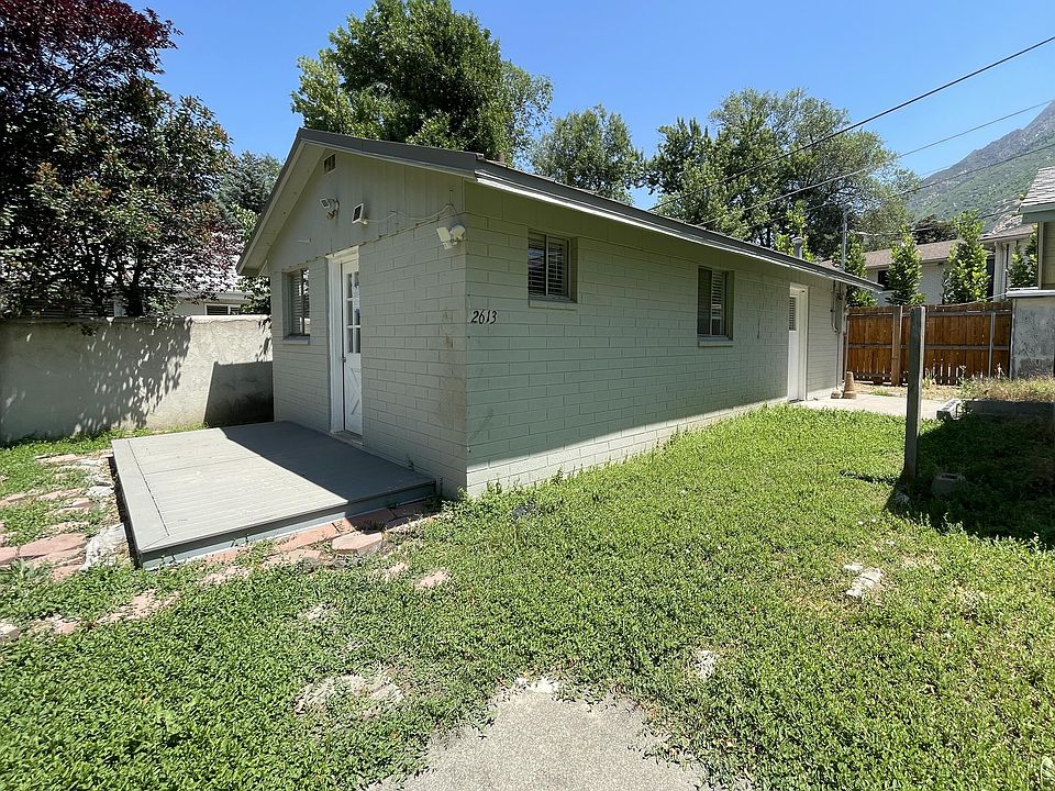 1st image of 2613 E Casto Ln
