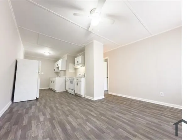 1913 Success St #B, North Charleston, SC 29405