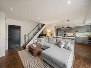 469 Claridge Rd #4, Burlington, ON L7N2S1