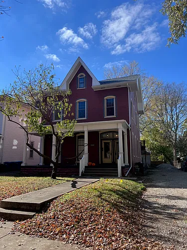 909 N 6th St Photo 1